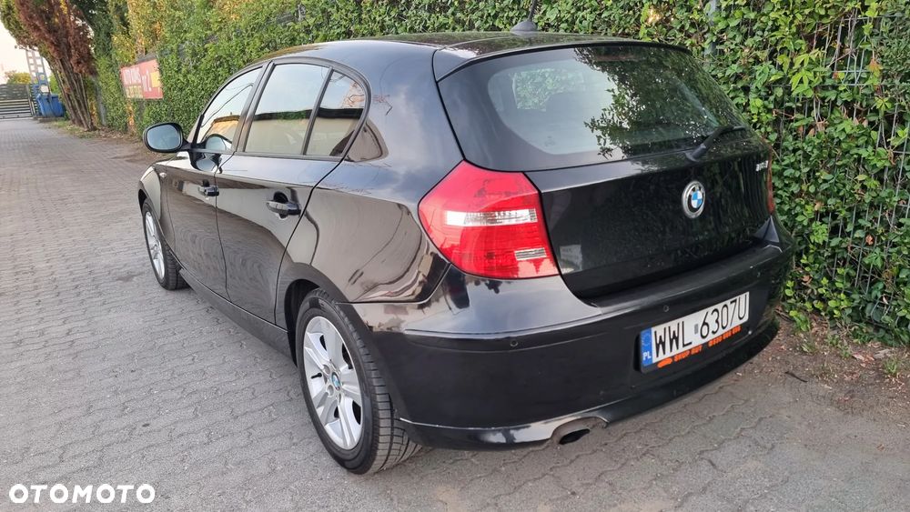 BMW Seria 1 118i - 26