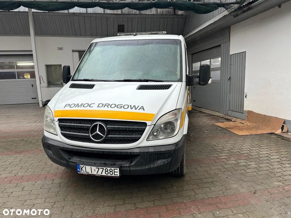Mercedes-Benz Sprinter - 3