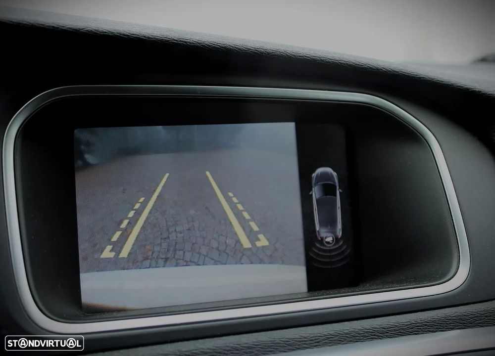 Volvo V40 1.6 D2 Momentum Eco - 7