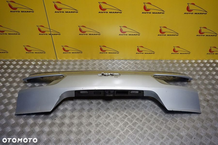 JEEP GRAND CHEROKEE 2021 2022 2023 Blenda Klapy Bagażnika Tył USA - 4