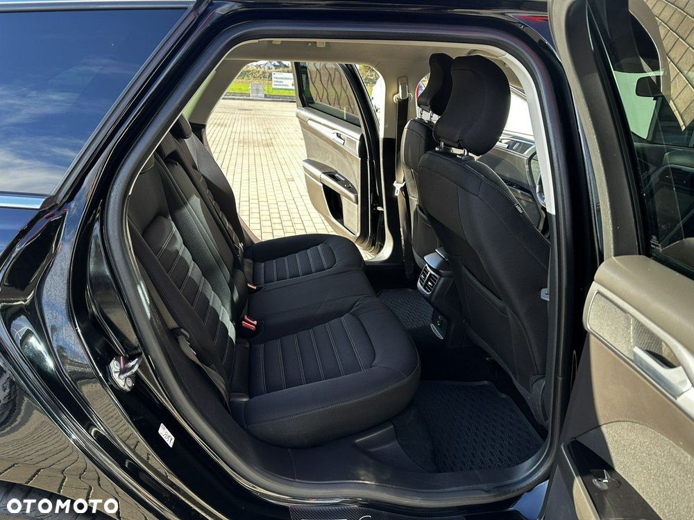 Ford Mondeo 2.0 TDCi Titanium - 16