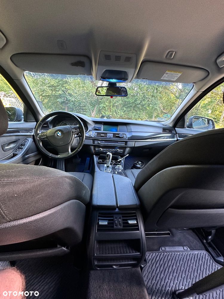BMW Seria 5 - 14