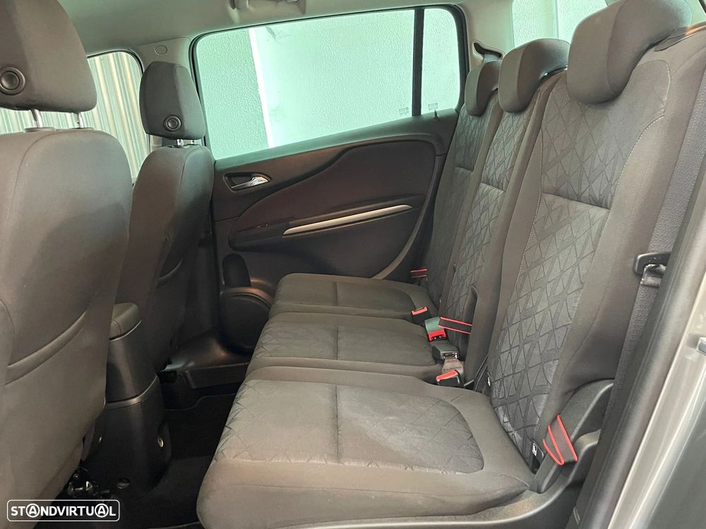 Opel Zafira 1.6 CDTi 120 Anos S/S - 29