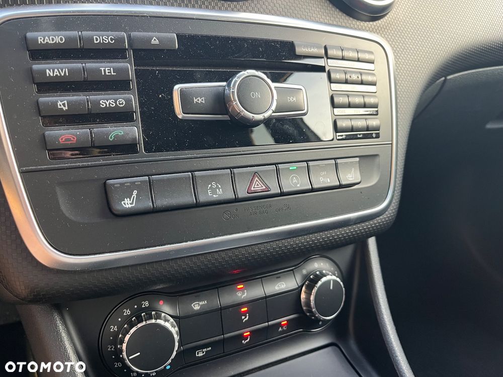 Mercedes-Benz Klasa A 200 CDI 4Matic 7G-DCT Style - 15