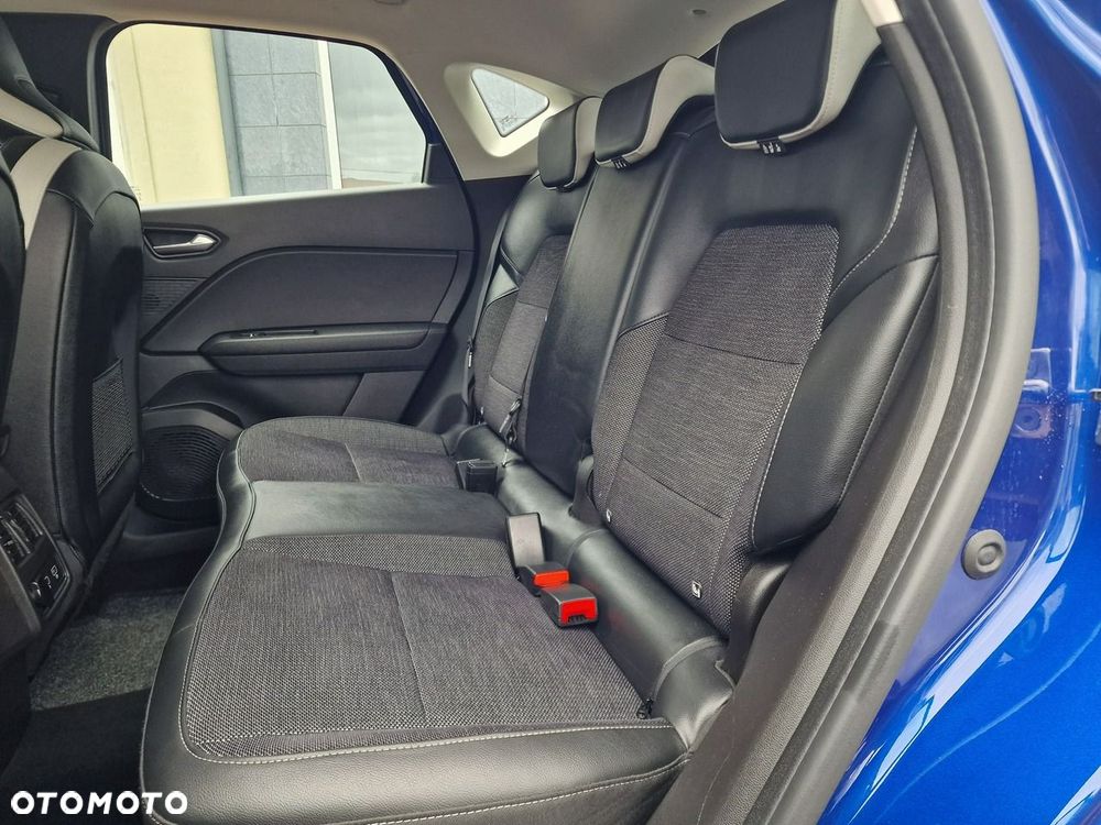 Renault Captur - 21