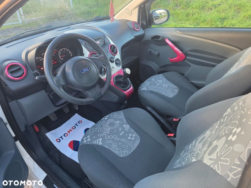 Ford KA - 8