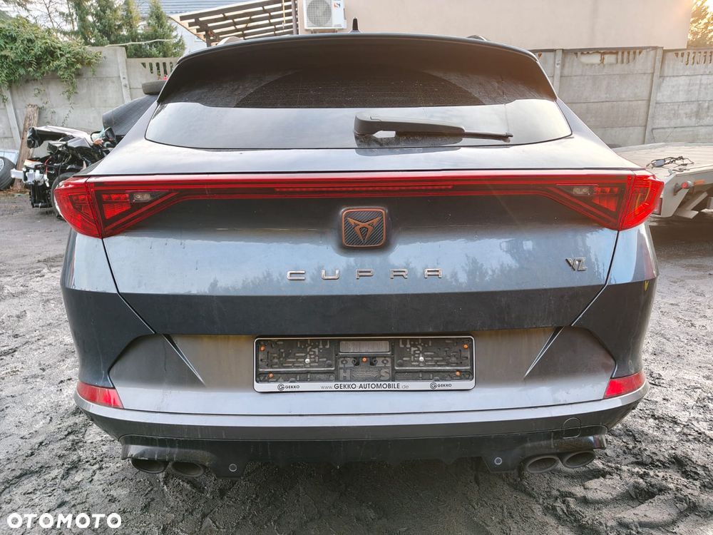 Cupra Formentor VZ 2.0 TSI 4Drive DSG - 3