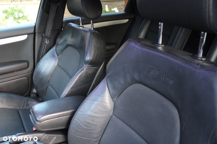 Audi A4 Avant 2.0 TDI DPF quattro S line Sportpaket (plus) - 24