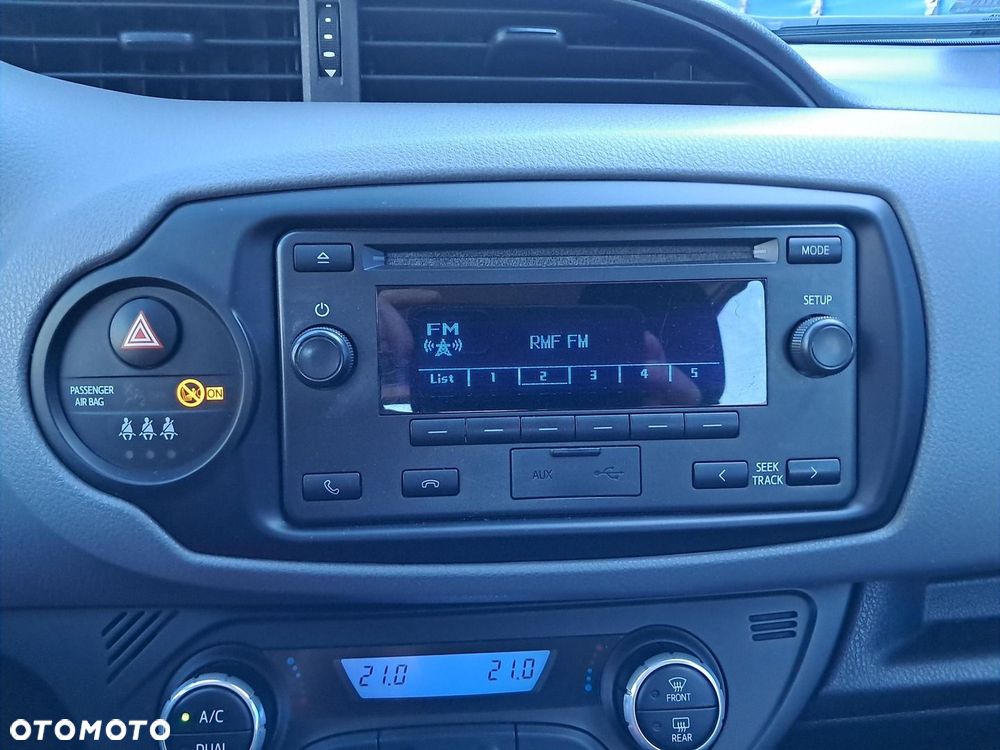 Toyota Yaris - 18