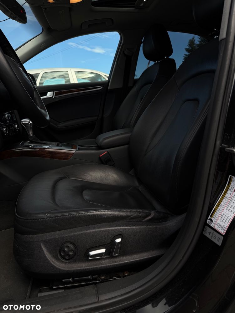 Audi A4 Limousine - 12