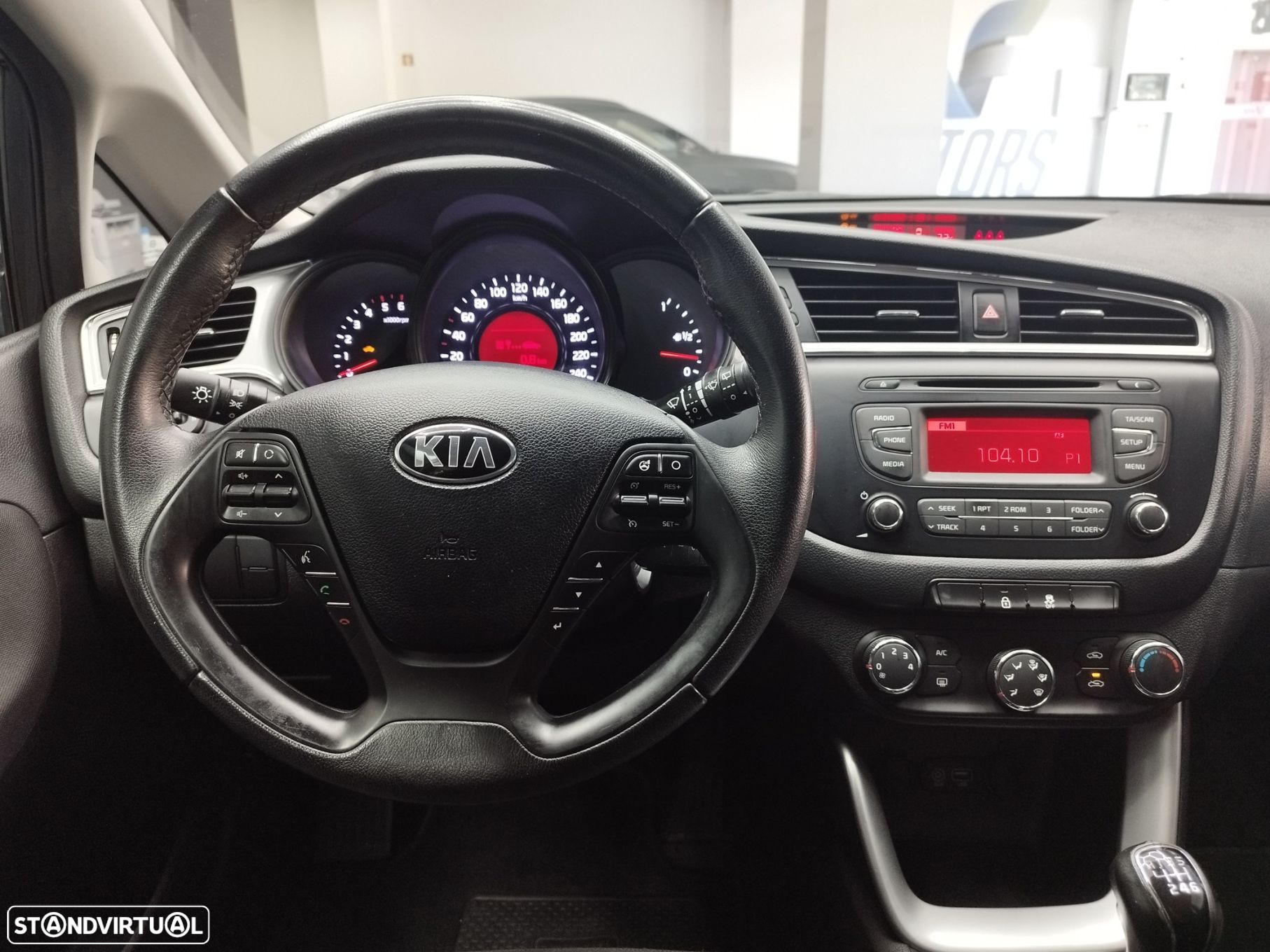 Kia Ceed SW 1.4 CRDi ECO - 17
