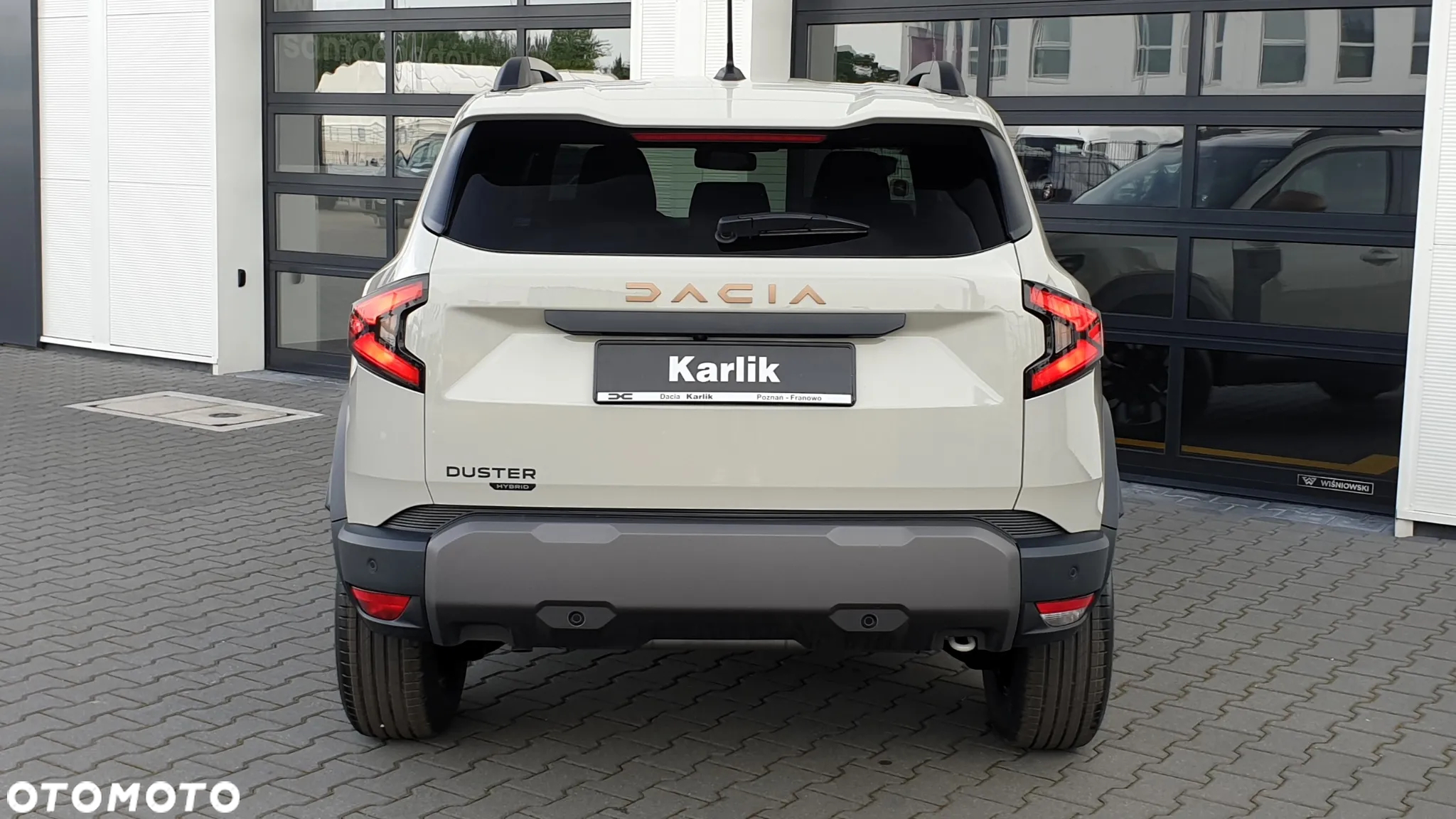 Dacia Duster 1.6 Full Hybrid 140 Extreme MMT - 6