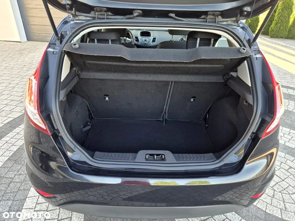 Ford Fiesta - 30