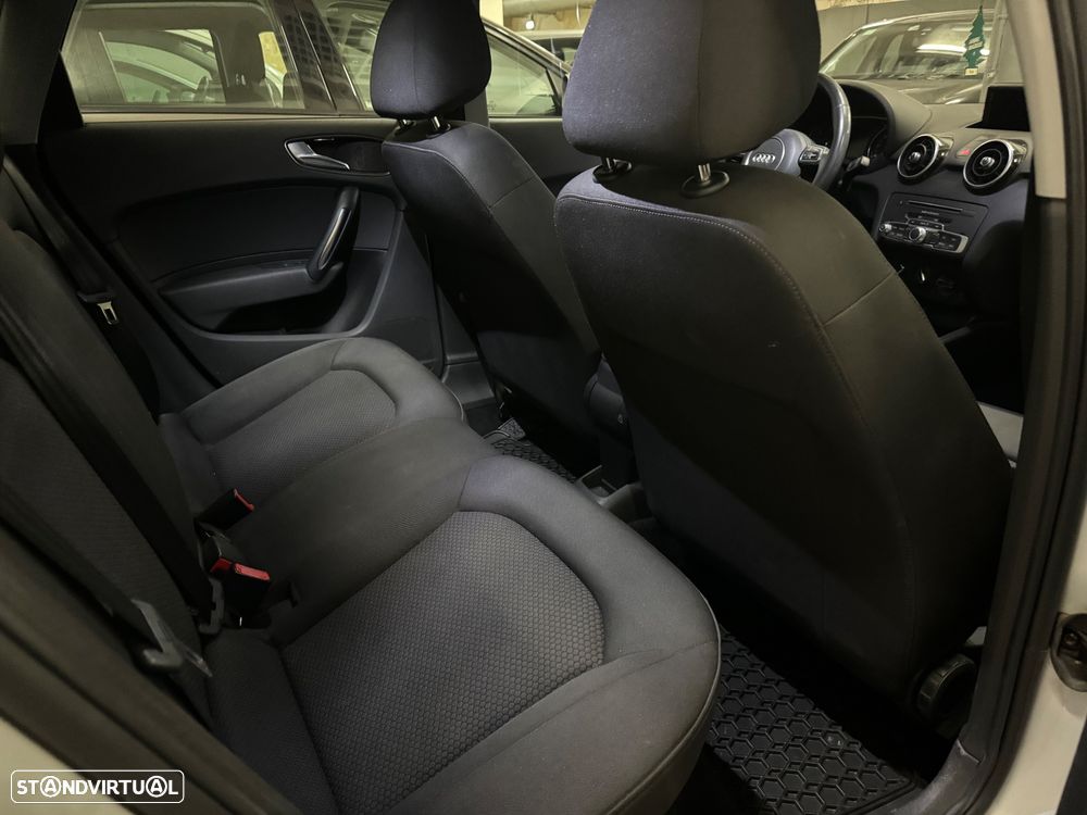 Audi A1 Allstreet 1.4 TDI Sport - 7