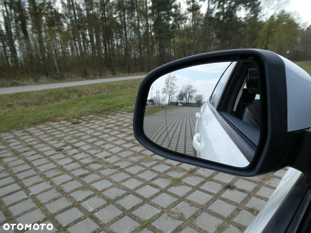 Ford Focus 1.6 EcoBoost Start-Stopp-System SYNC Edition - 22