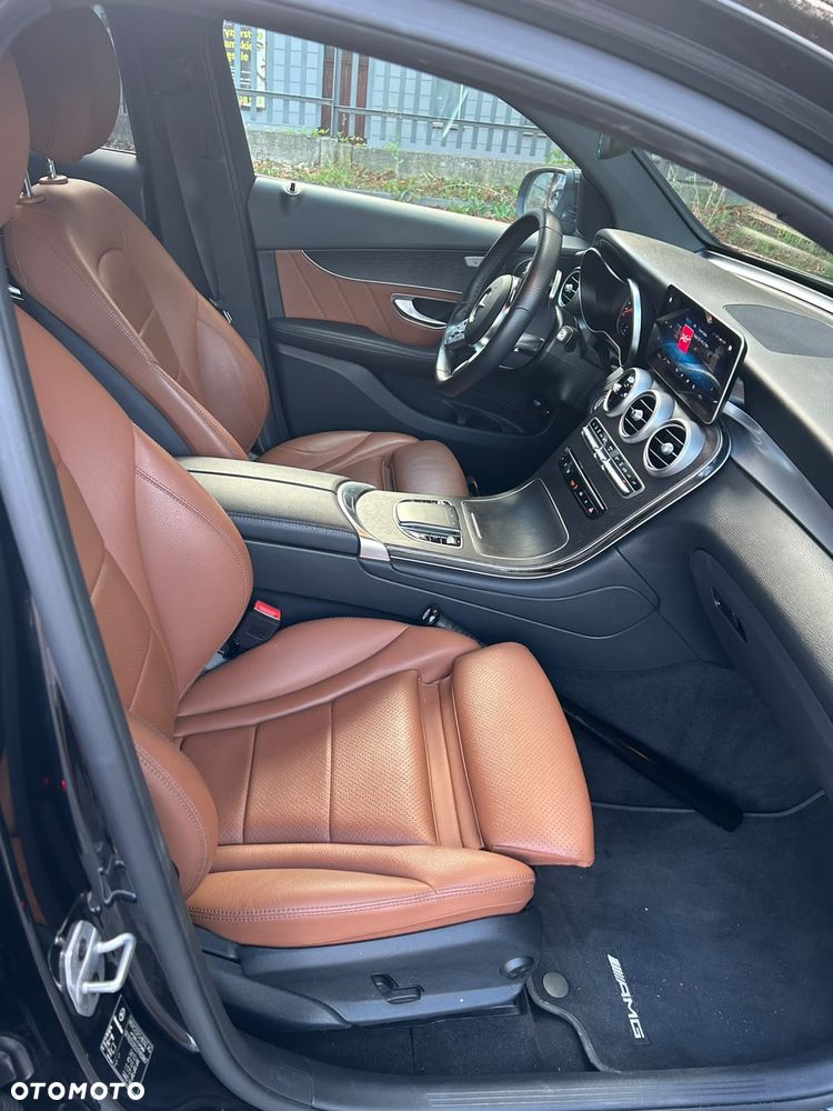 Mercedes-Benz GLC - 19