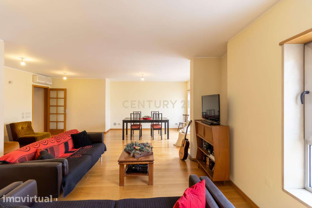 Magnífico T2 Premium (registado como T3) com Sala de 40m², Garagem e A - Grande imagem: 4/23