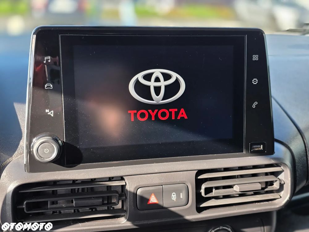 Toyota Proace City 2.0t 1.5 D-4d 100KM  3 OSOBOWA Furgon Blaszak BEZWYPADKOWA z Polskiego Salonu I Pierwszy i Jedyny Właściciel I Pełna Faktura Vat 23% - 29