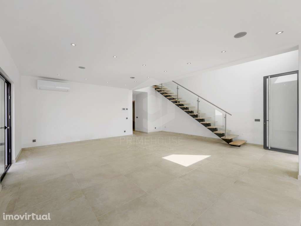 Moradia Moderna em Portimão - Grande imagem: 4/59