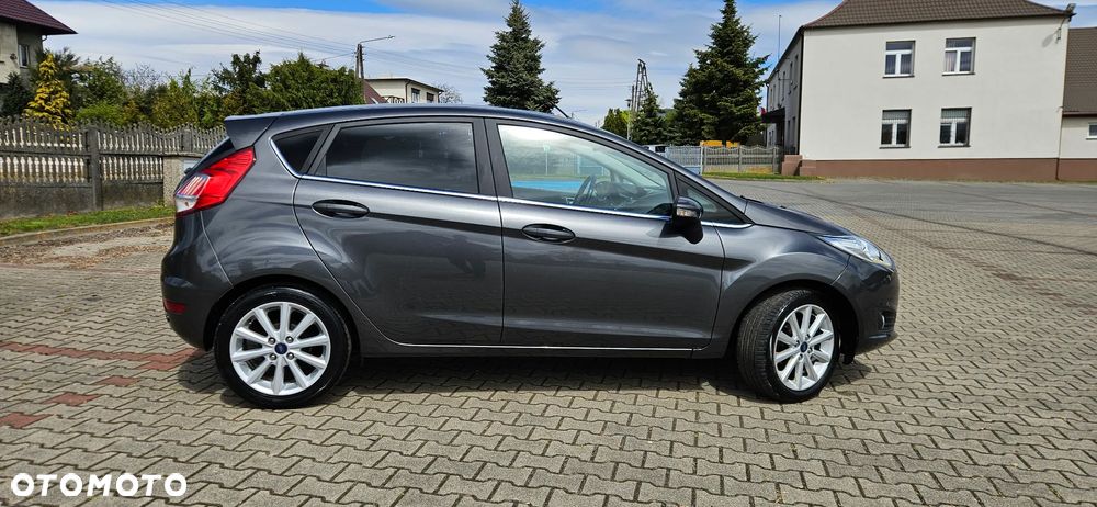 Ford Fiesta 1.0 EcoBoost S&S TITANIUM - 21