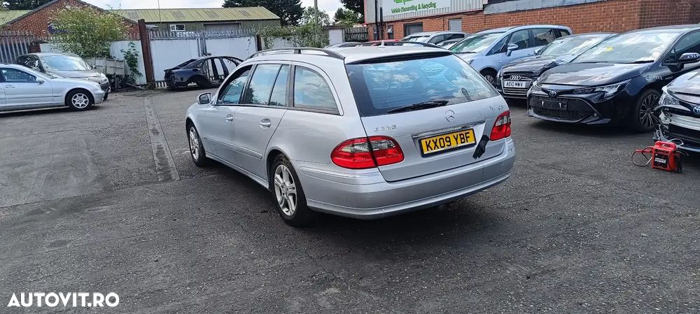 Dezmembrari / Dezmembrez Mercedes Clasa E T-Model (S211) 2.2 CDI 646821 cutie viteze automata cod culoare 775 Iridium Silver - 6