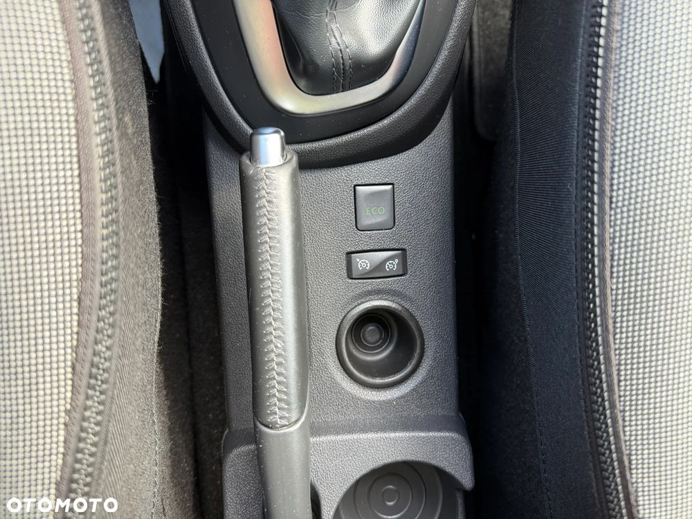 Renault Captur ENERGY TCe 120 EDC Intens - 22