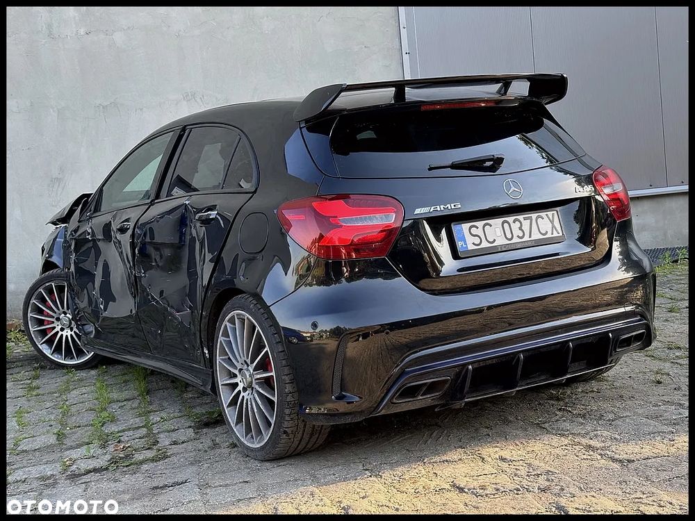 Mercedes-Benz Klasa A 45 AMG 4-Matic - 4