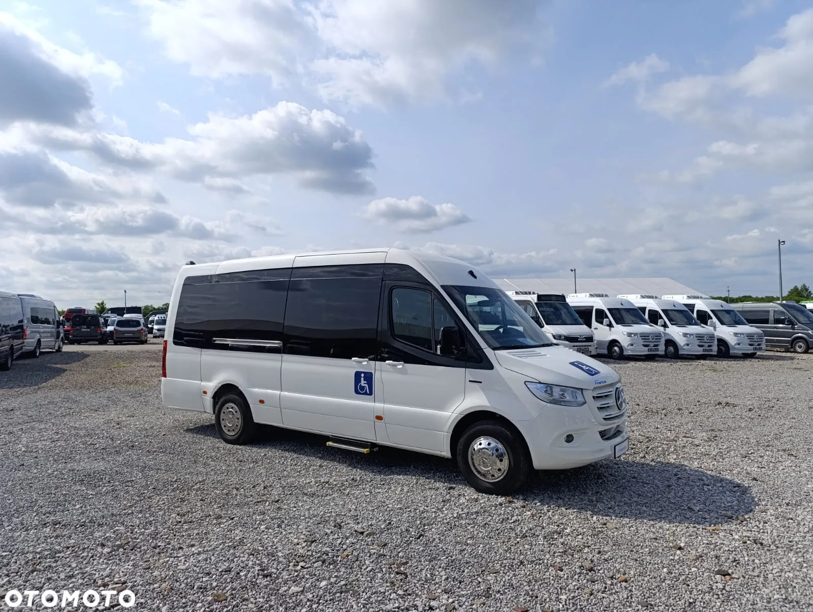 Mercedes-Benz eSprinter - 2