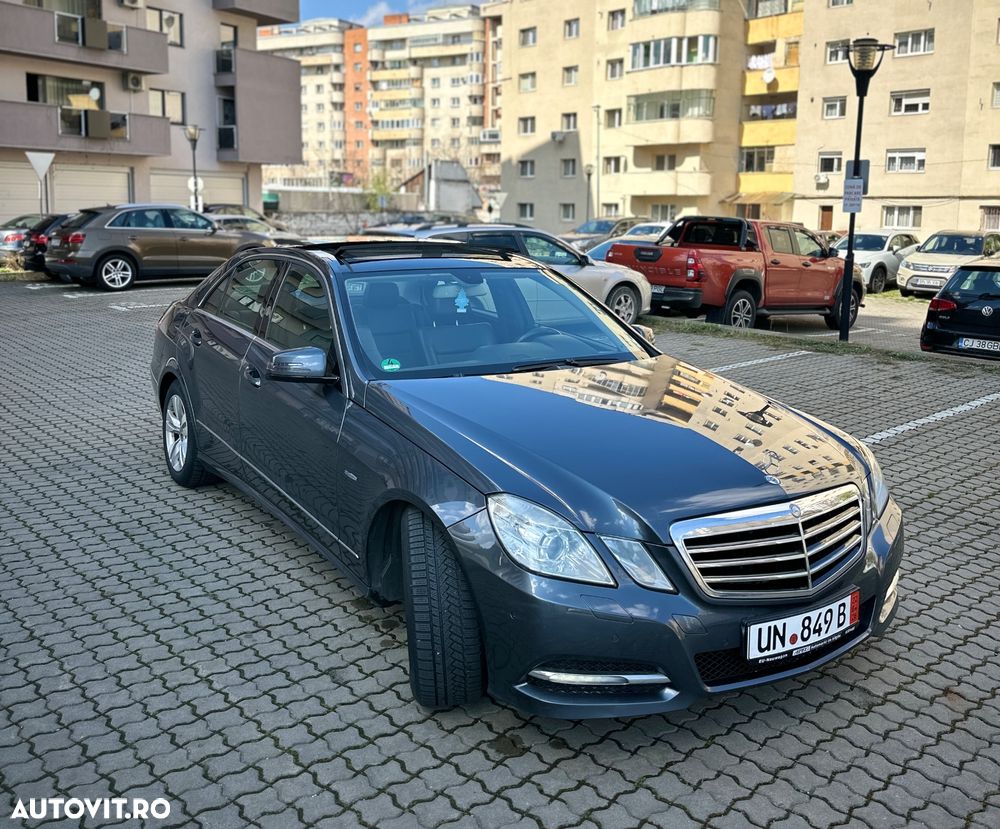 Mercedes-Benz E 200 CDI DPF BlueEFFICIENCY 7G-TRONIC Avantgarde - 4
