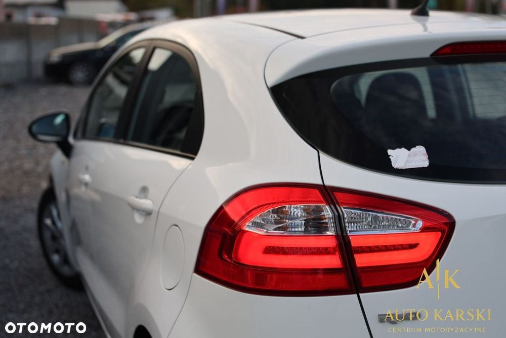 Kia Rio - 9