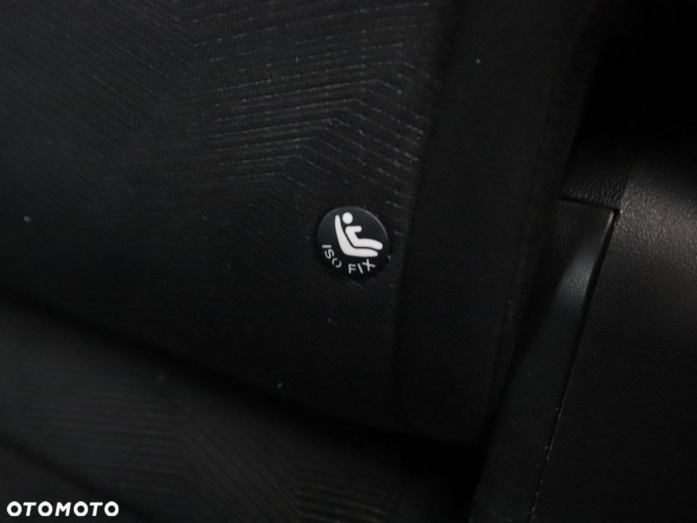 Nissan X-Trail 1.6 DIG-T Visia - 36