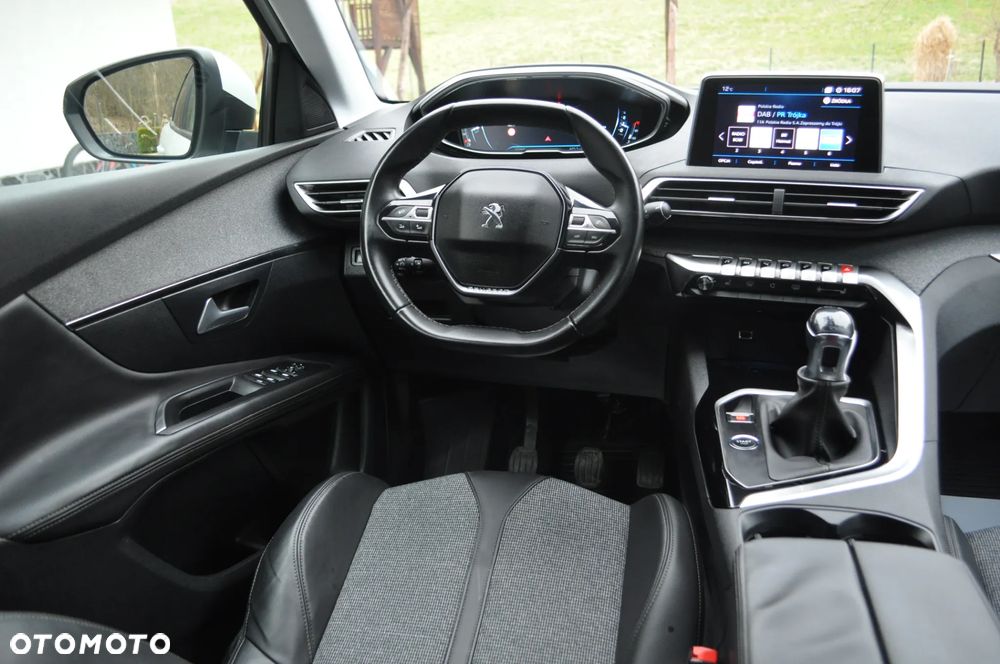 Peugeot 3008 2.0 BlueHDi Allure - 24