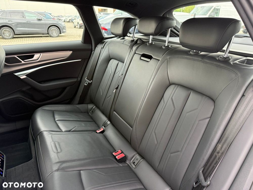 Audi A6 Avant - 14