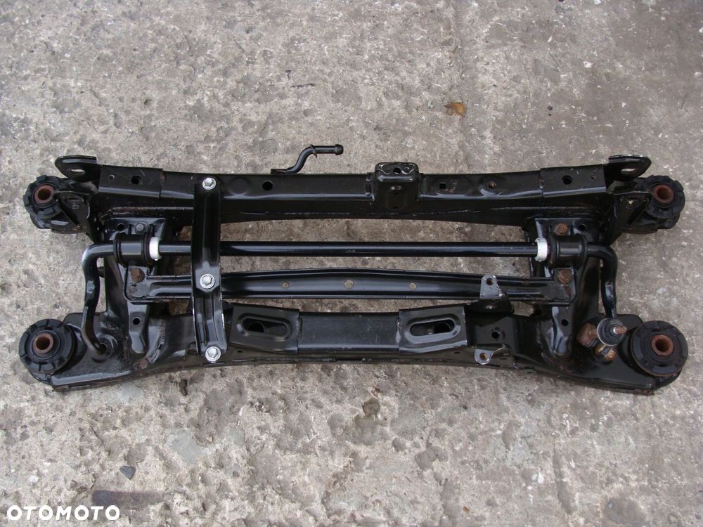 belka tył sanki toyota auris ii !! - 3