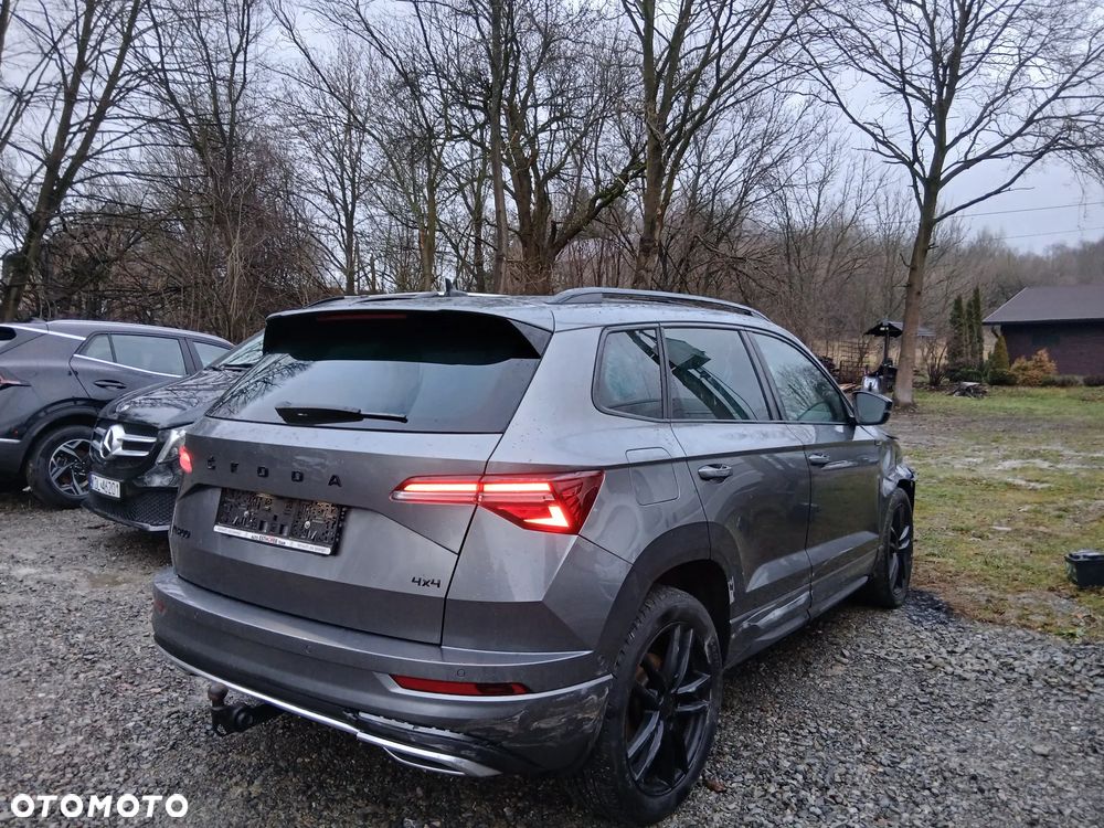 Skoda Karoq 2.0 TDI SCR 4x4 DSG Sportline - 9