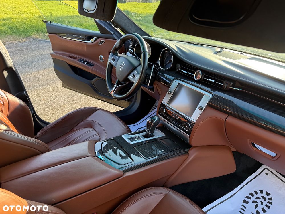 Maserati Quattroporte Q4 GranSport S - 26