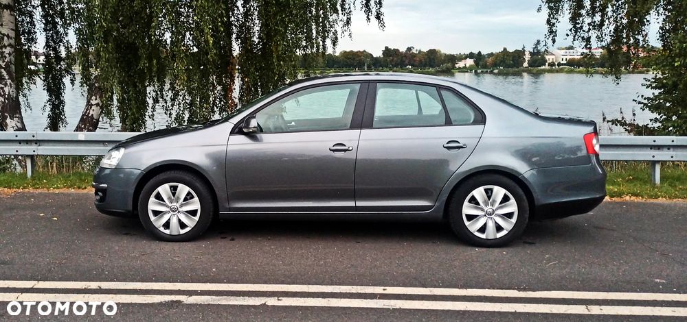 Volkswagen Jetta 2007 photo 3