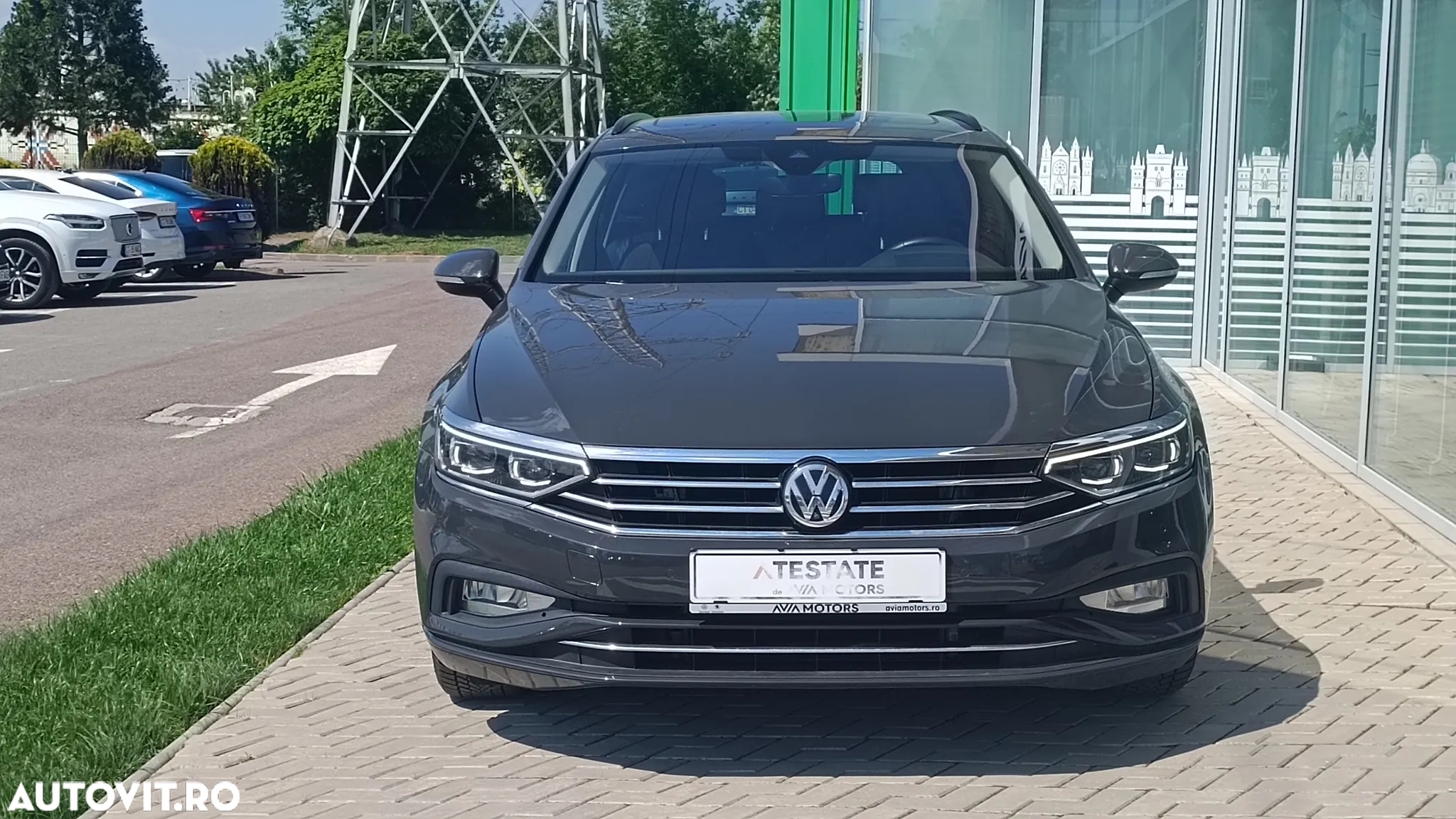 Volkswagen Passat Variant 2.0 TDI DSG Business - 2