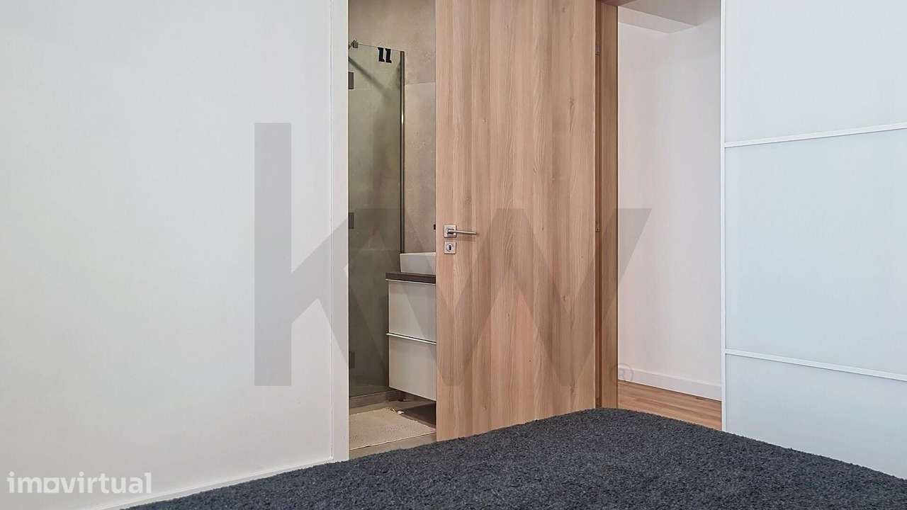 Esta é a casa onde a luz entra primeiro e as preocupações ficam à port - Grande imagem: 4/16