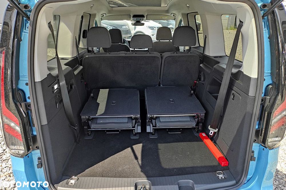 Ford Tourneo Connect - 15