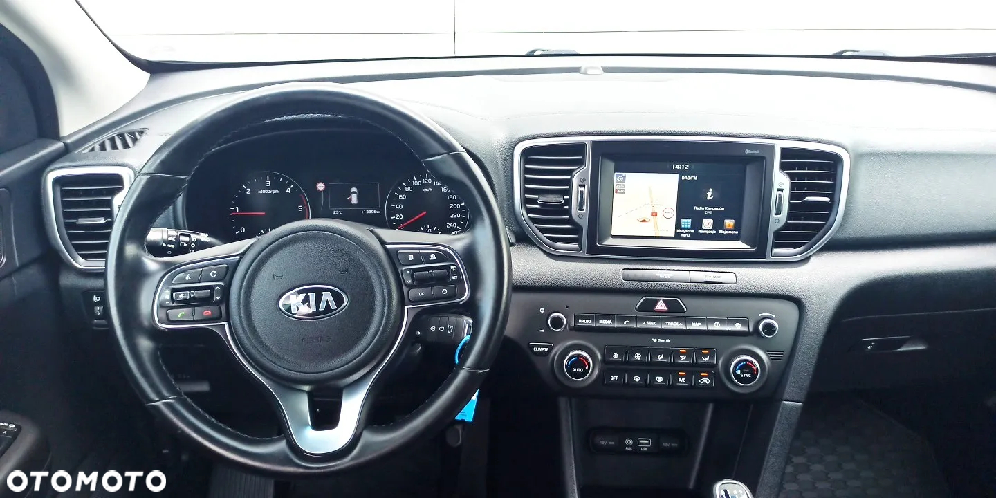 Kia Sportage 1.7 CRDI 2WD Dream-Team Edition - 23