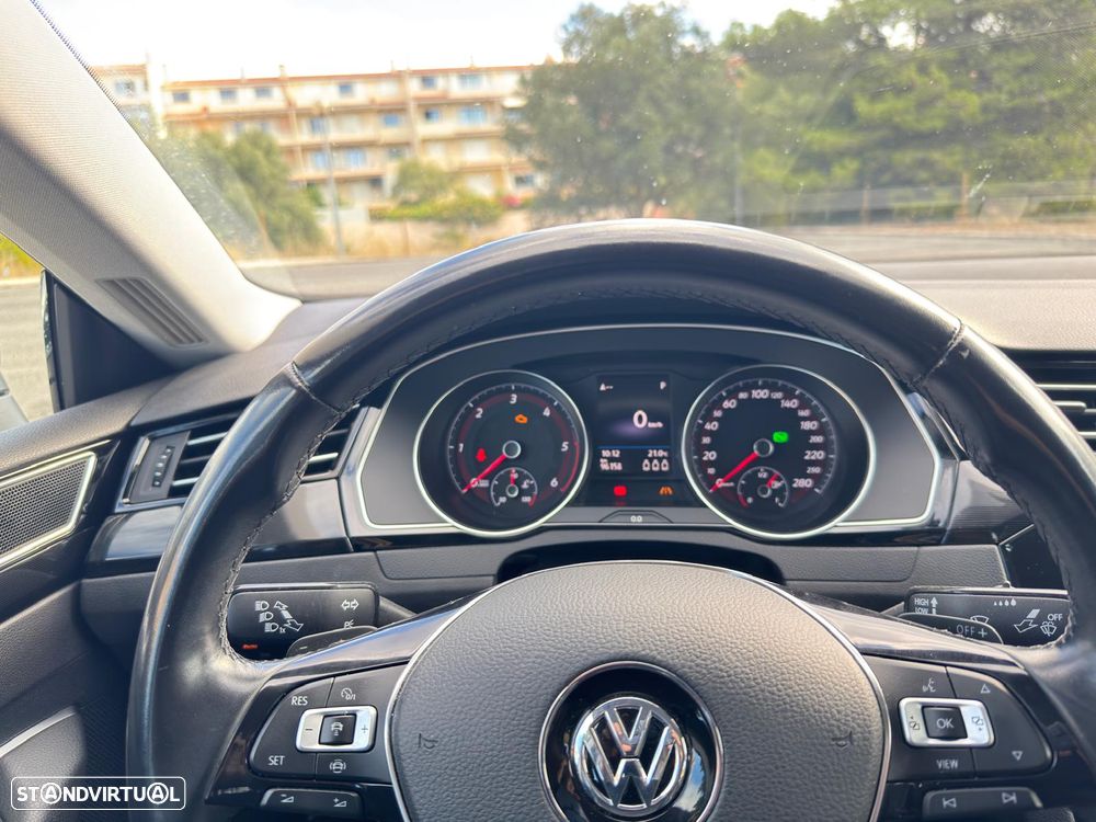 Volkswagen Arteon 2.0 TDI Elegance DSG — fotografia 22