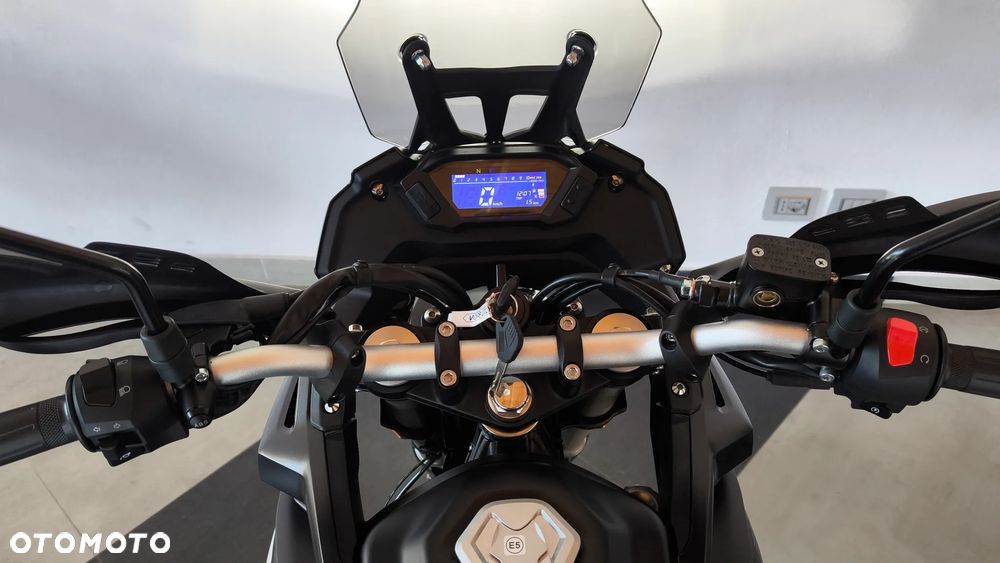 VOGE 300GY RALLY - 14