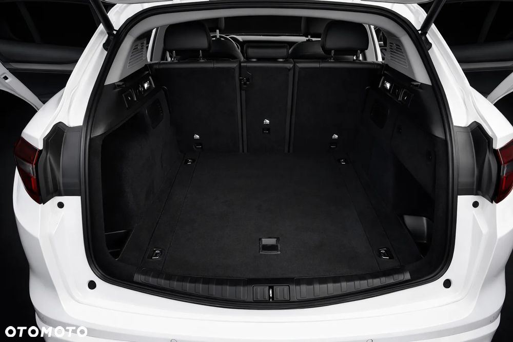 Alfa Romeo Stelvio 2.0 Turbo 16V AT8-Q4 Veloce Ti - 13