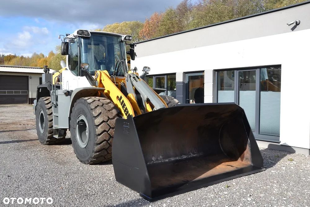 Liebherr L 556 - 15