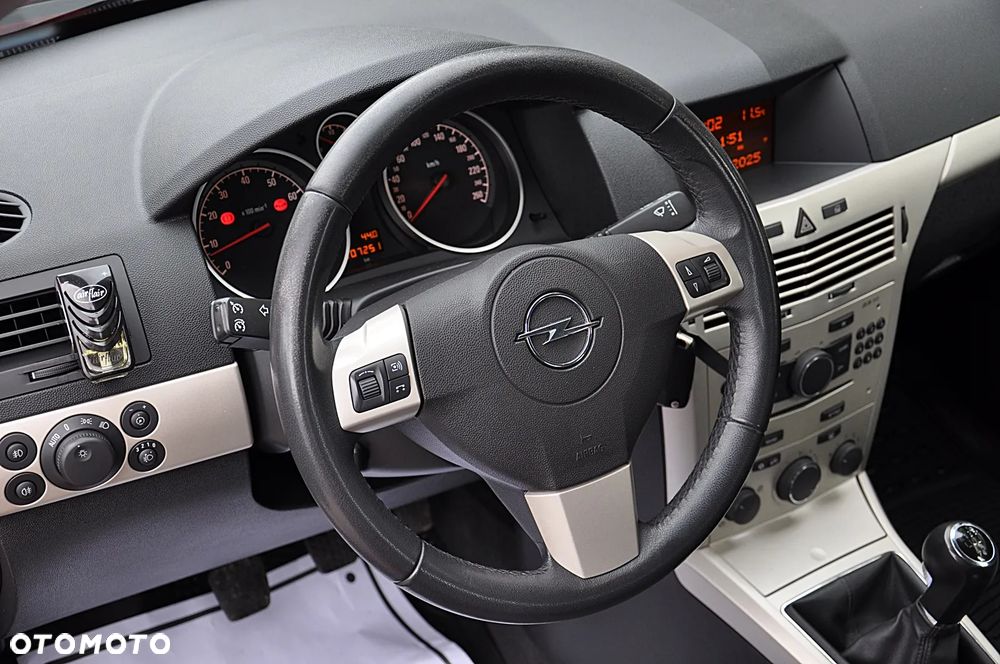 Opel Astra 1.4 Edition Plus - 15