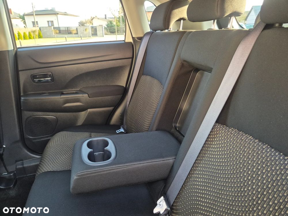 Mitsubishi ASX 1.6 2WD Invite - 19