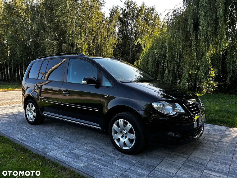 Volkswagen Touran 2.0 TDI Q-Line - 1