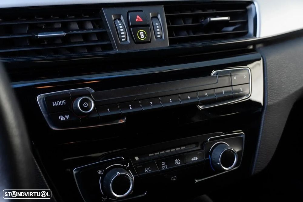 BMW X1 - 32
