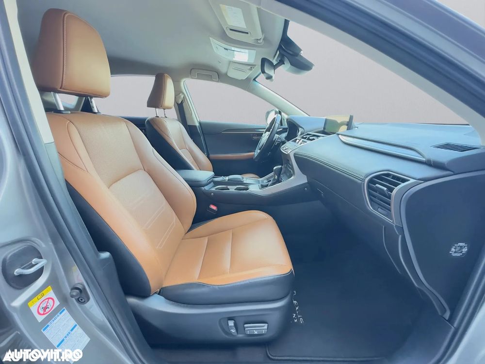 Lexus Seria NX 300h E-FOUR Luxury Line - 22